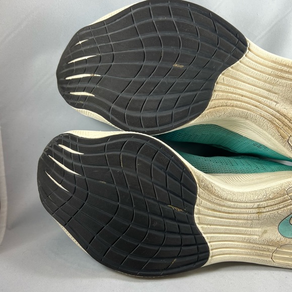 Nike ZoomX Vaporfly Next% 2 Running Shoes - Men's size 9.5 - Picture 14 of 16